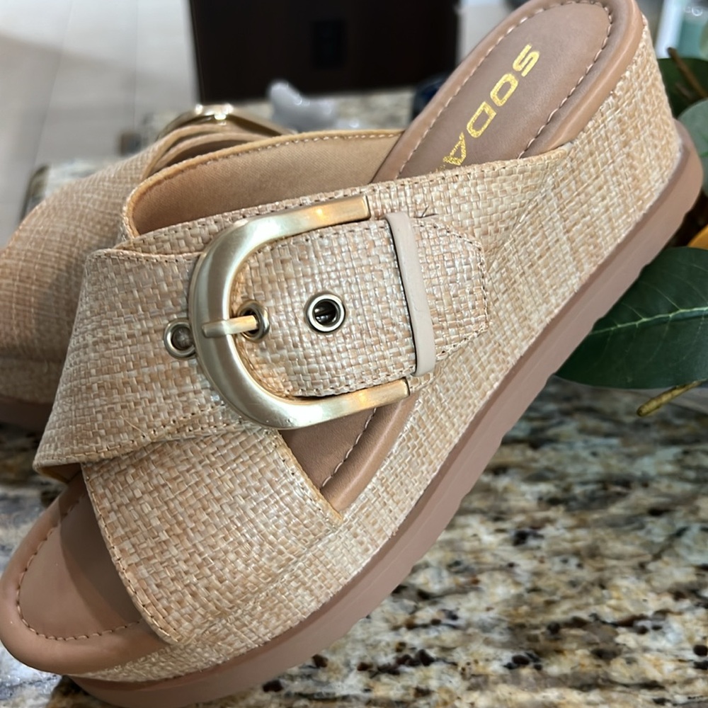 🌞 Wedges 🌞 - Picture 3 of 4